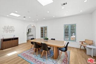 1104 S Crest Dr - Photo 2 of 8