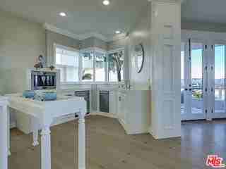 7800 Veragua Dr #1 - Photo 4 of 8