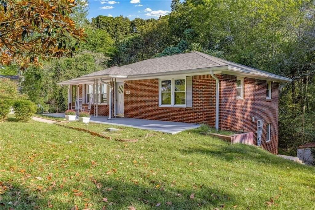 4041 Fincher Dr - Photo 5 of 50