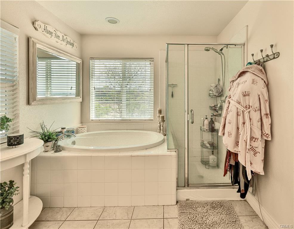 29338 Dakota Dr - Photo 3 of 8