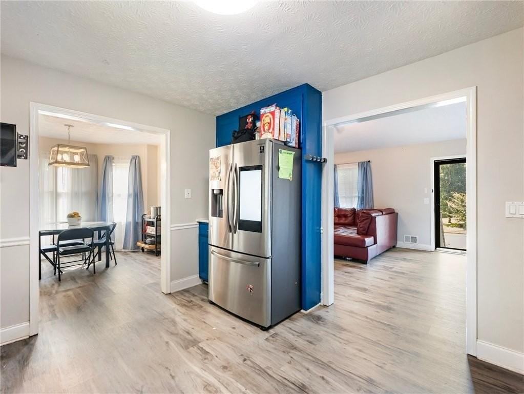 443 Rhett Dr - Photo 6 of 28