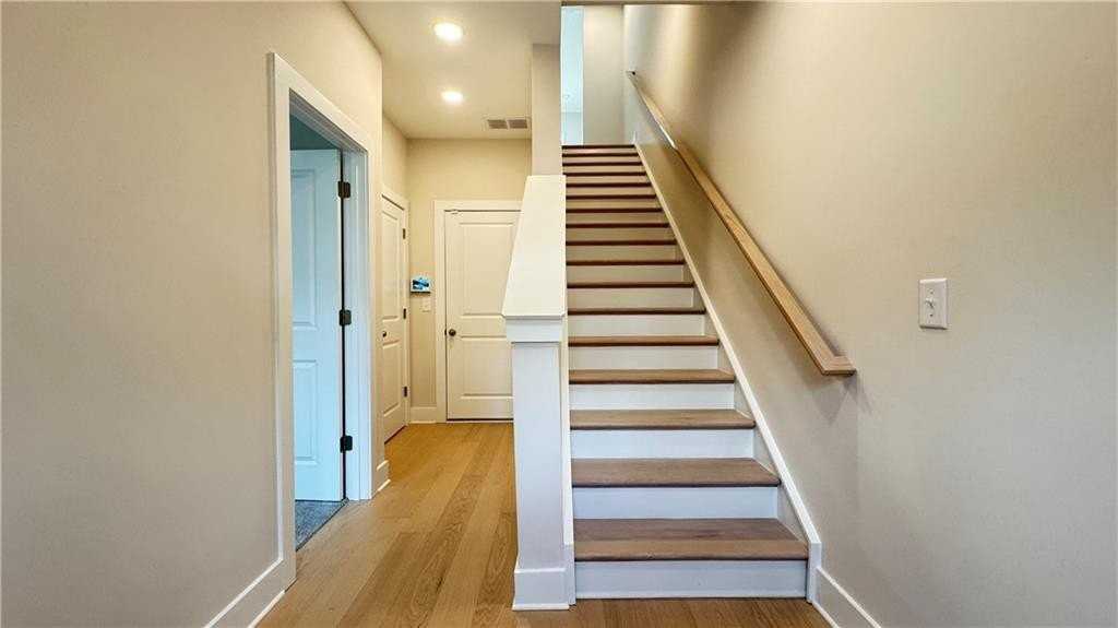 2604 Alcovy Trl Ne - Photo 3 of 42