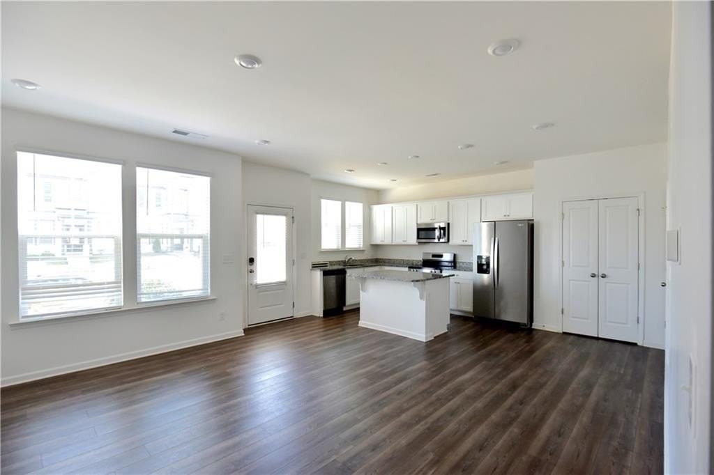 224 Banner Rd - Photo 4 of 19