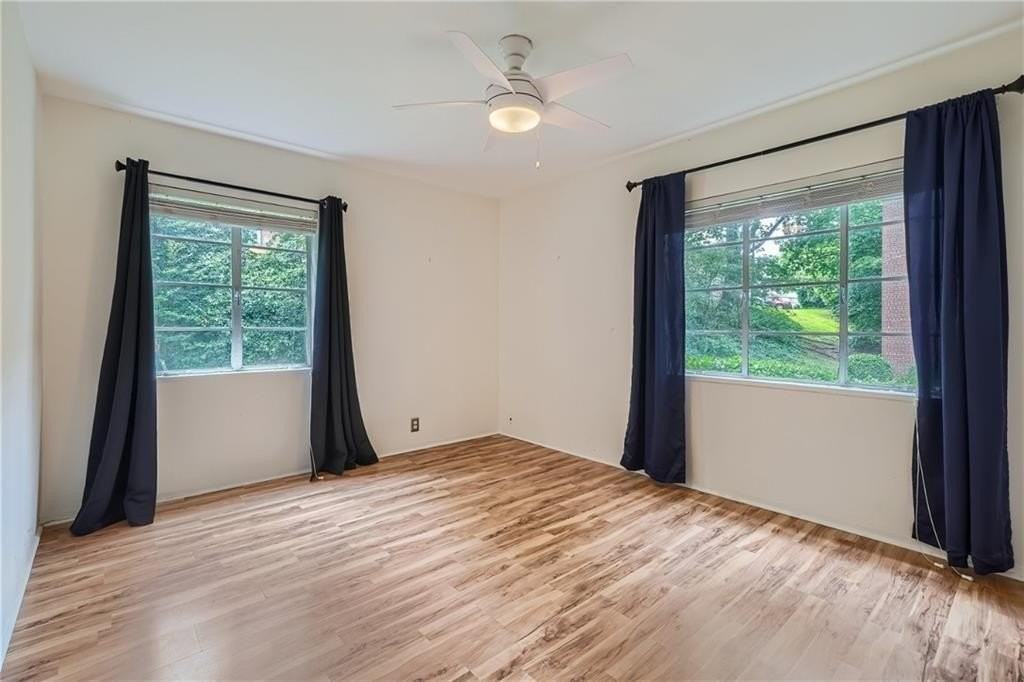 1381 Normandy Dr Ne Apt 2 #2 - Photo 7 of 12