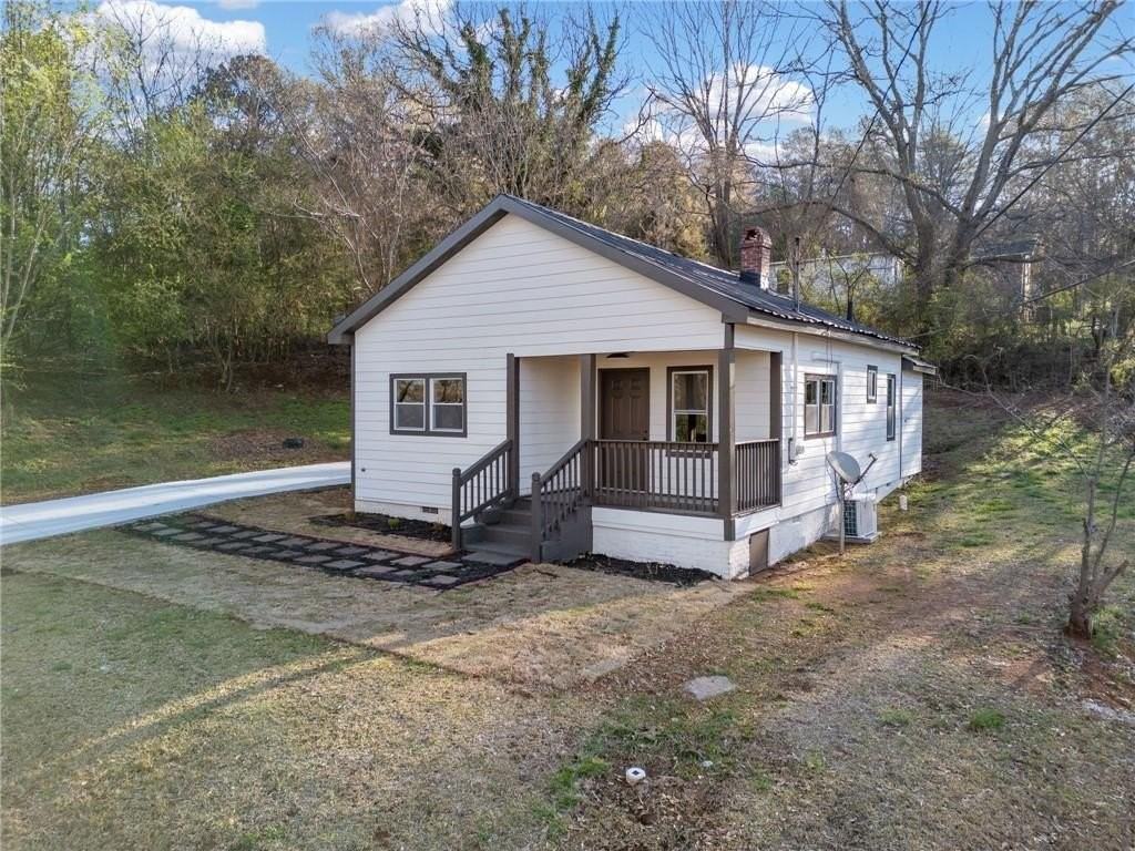 125 Roosevelt St - Photo 4 of 34