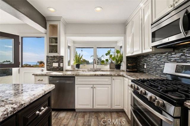 30851 Marilyn Dr - Photo 2 of 8