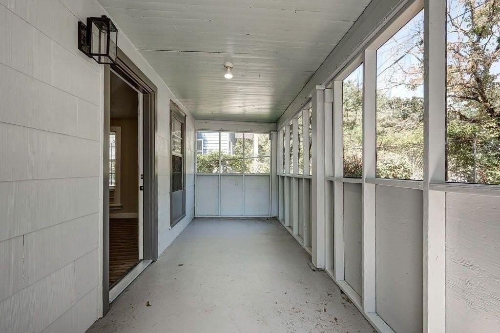 184 Dahlia Ave Nw - Photo 4 of 28