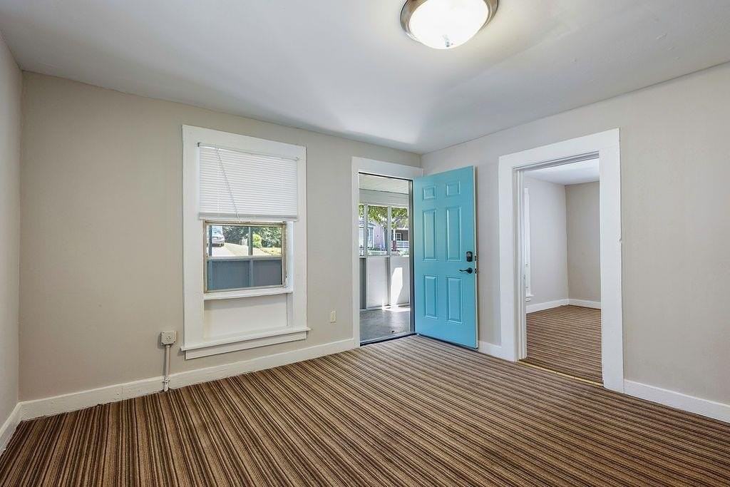 184 Dahlia Ave Nw - Photo 6 of 28