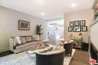 9145 Sawyer St - Photo 6 of 8