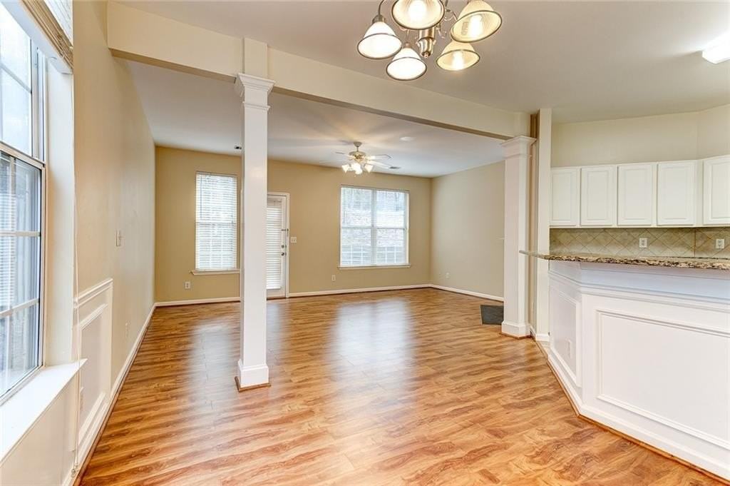 4028 Oak Glenn Dr - Photo 5 of 25