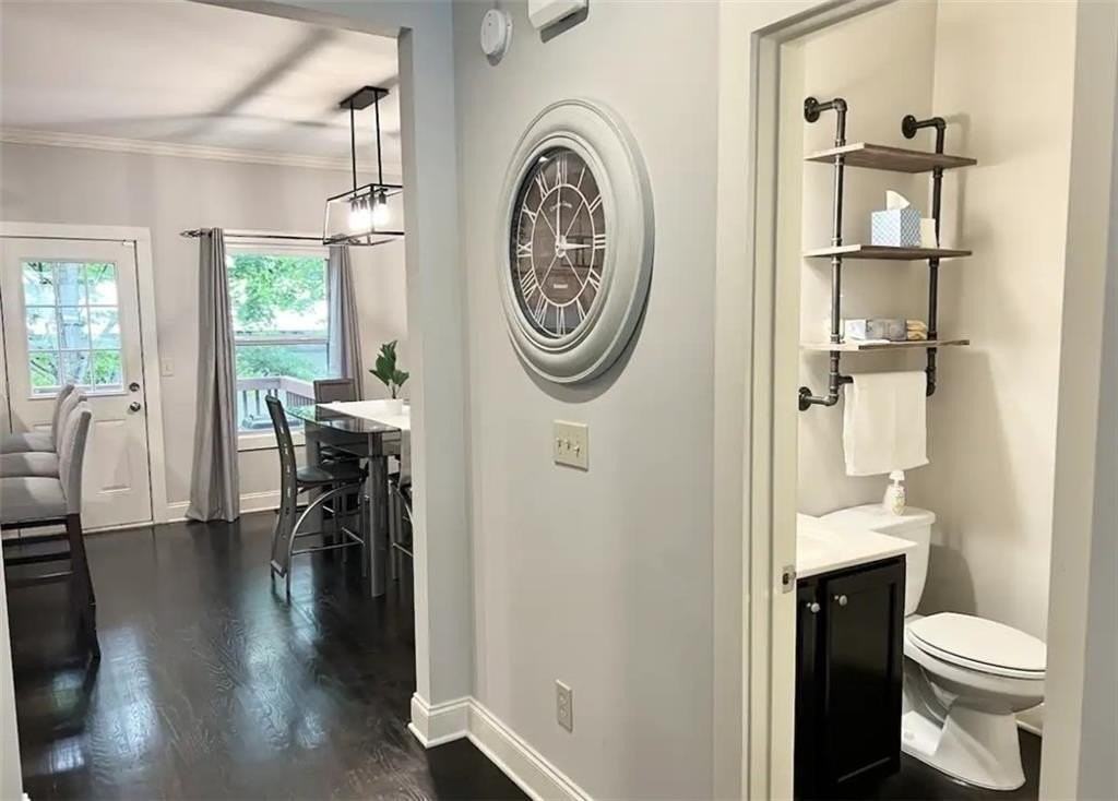 1398 Heights Park Dr Se - Photo 4 of 20