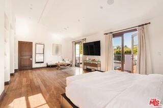 604 N Alta Dr - Photo 2 of 8