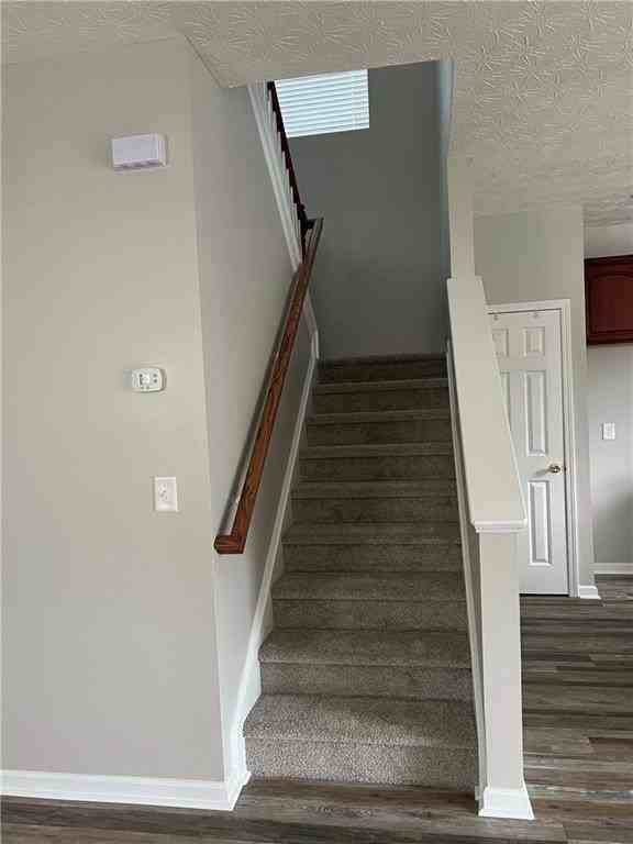 503 Sautee Pl - Photo 5 of 17