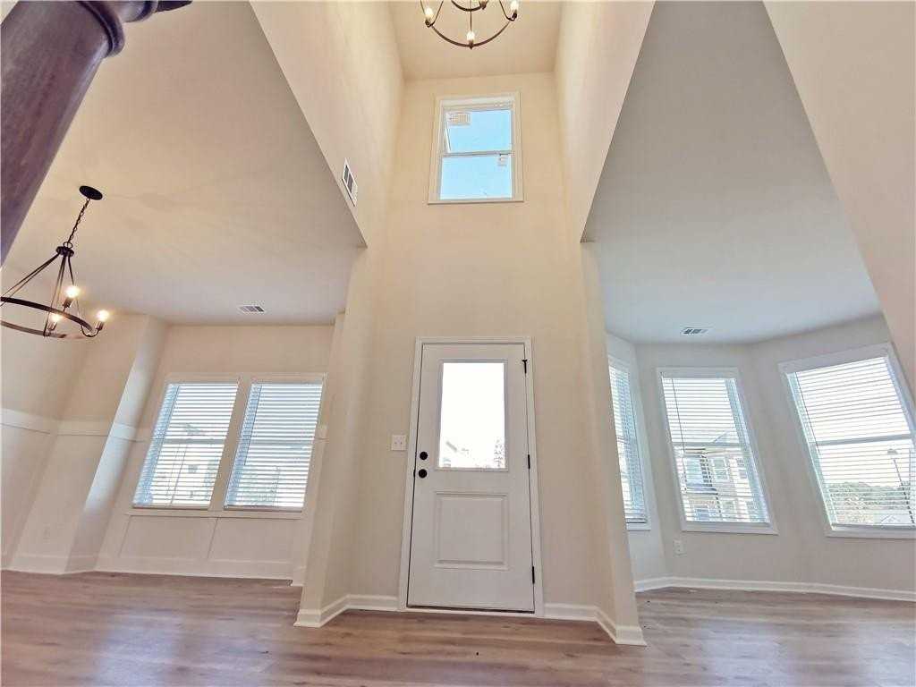 38 Longhorn Way - Photo 5 of 36