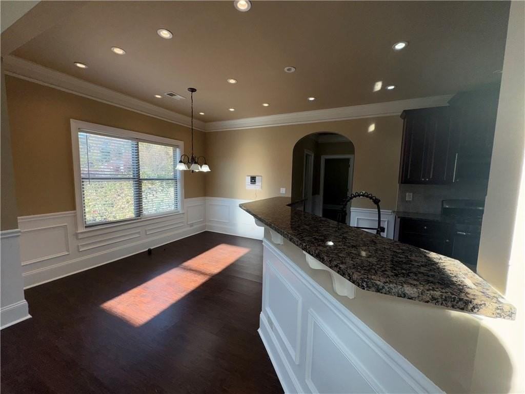 352 Plymstock Dr - Photo 7 of 20