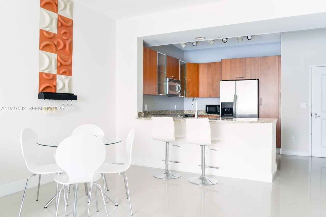 1945 S Ocean Dr #610 - Photo 2 of 8