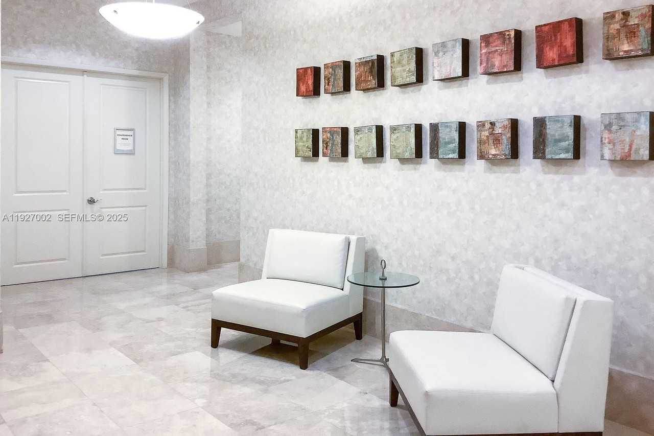 1945 S Ocean Dr #610 - Photo 6 of 8