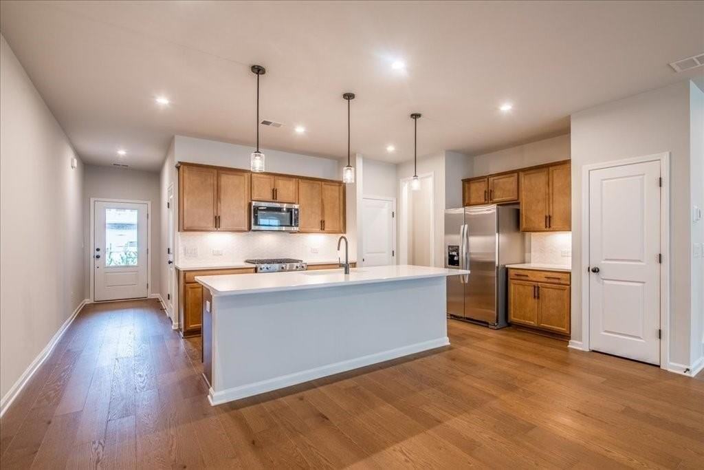 5769 Tillman Way - Photo 3 of 41