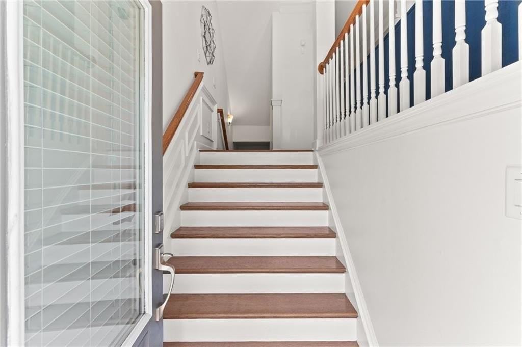 2086 Cobblestone Cir Ne - Photo 7 of 34