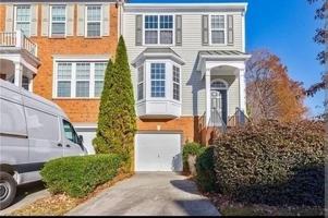 featured image of 1342 Thornborough Dr