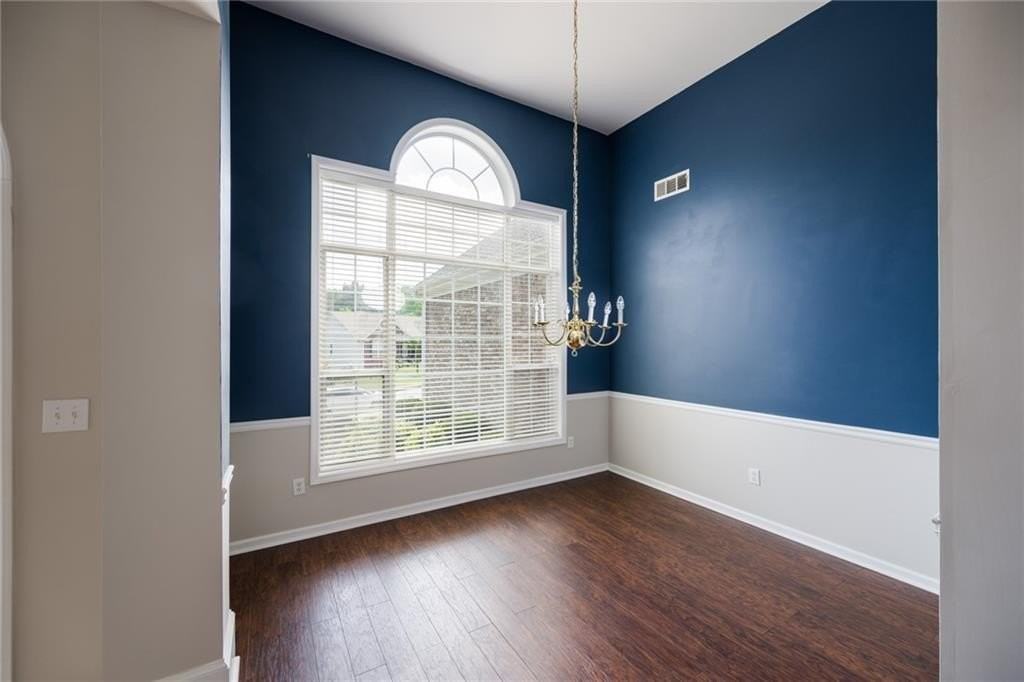 4264 Milford Pl - Photo 7 of 31