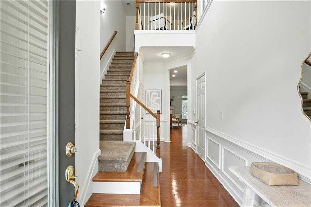 3643 Gambrell Ln Ne - Photo 2 of 43