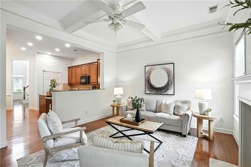 3643 Gambrell Ln Ne - Photo 3 of 43