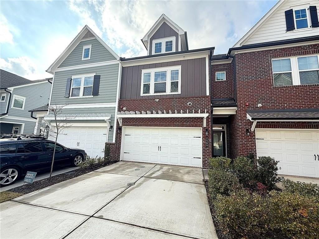 2509 Oakbourne Ln - Photo 2 of 30