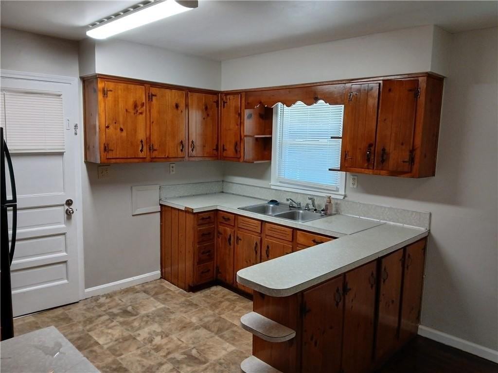 3175 Bellgreen Way - Photo 4 of 10