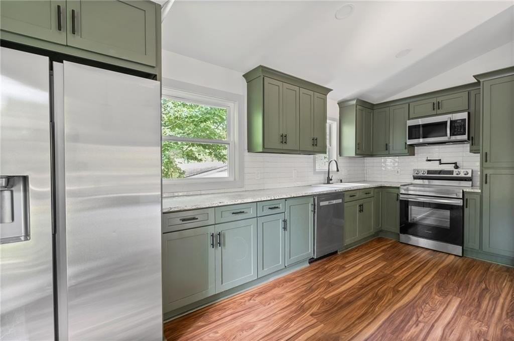 3119 Piper Dr - Photo 5 of 31