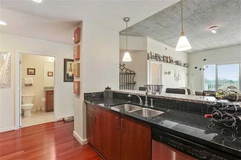 250 Pharr Rd Ne #313 - Photo 4 of 26