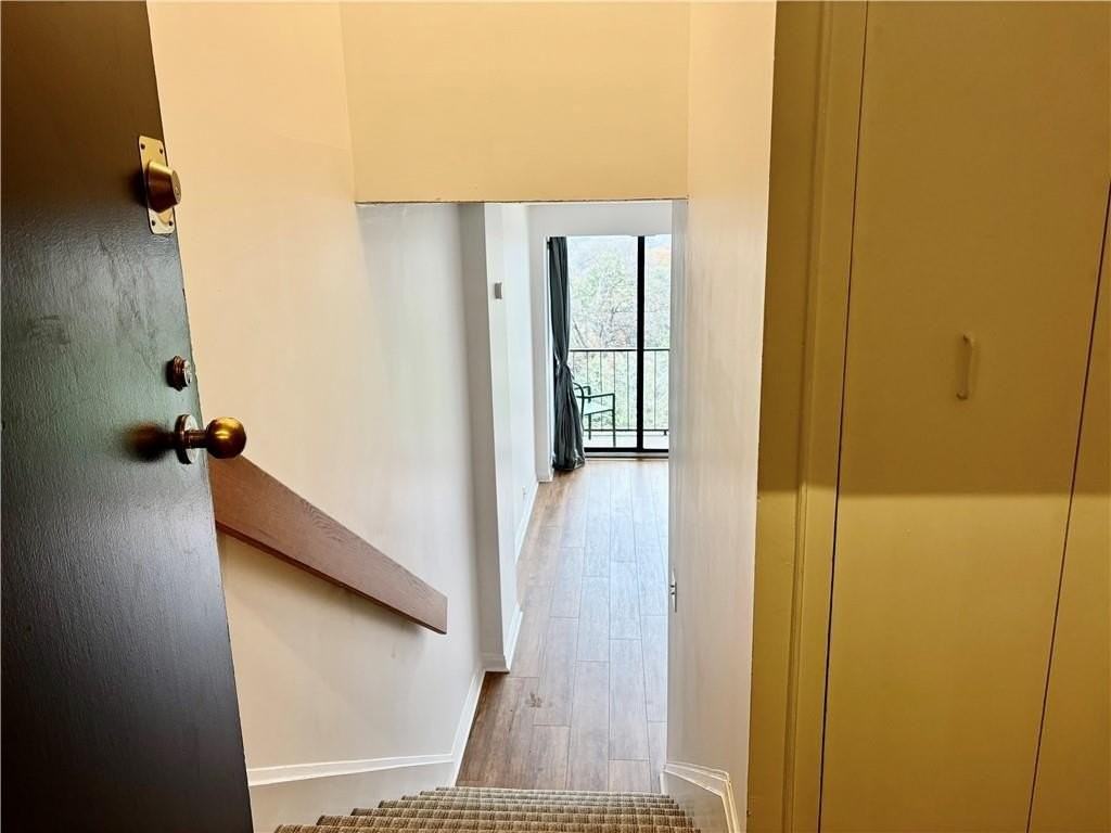 145 15th St Ne Apt 1007 #1007 - Photo 3 of 14