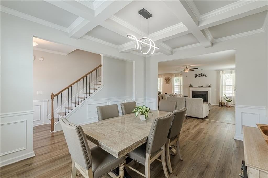 4010 Diane Ln - Photo 6 of 33