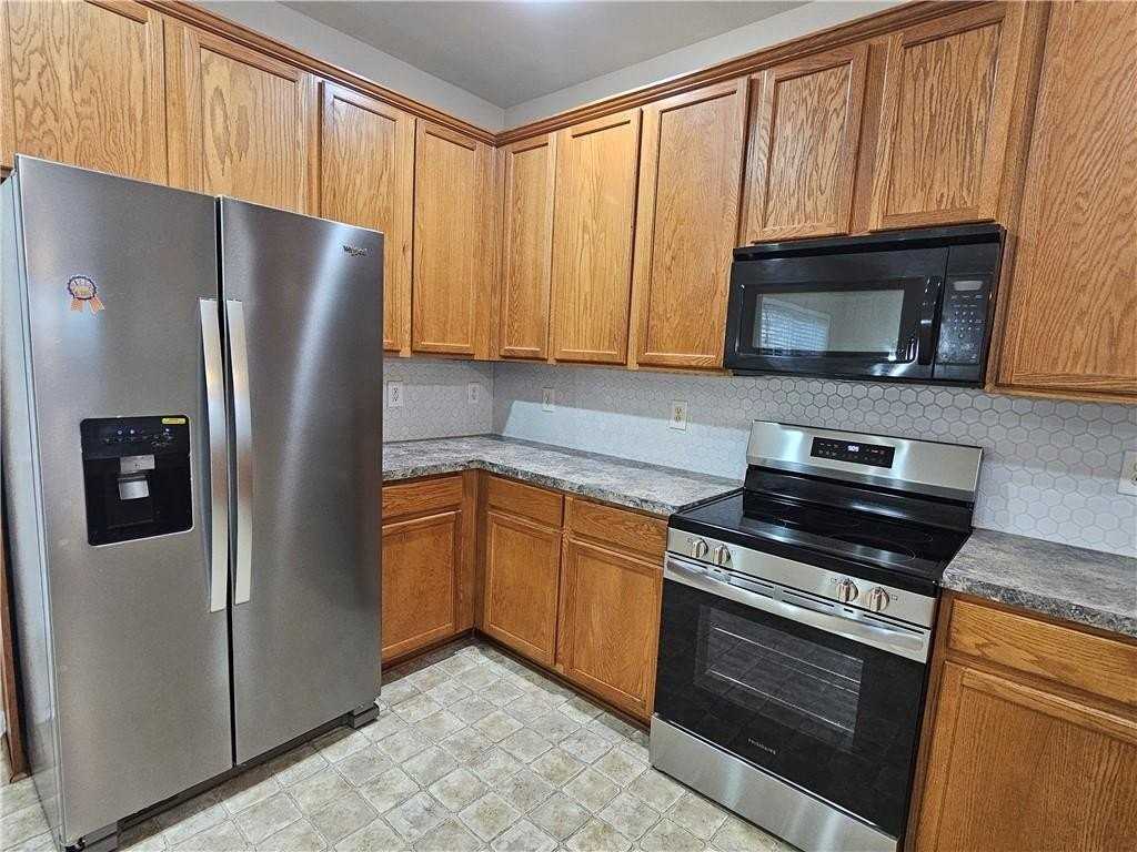 3071 Cedar Glade Ln - Photo 5 of 24