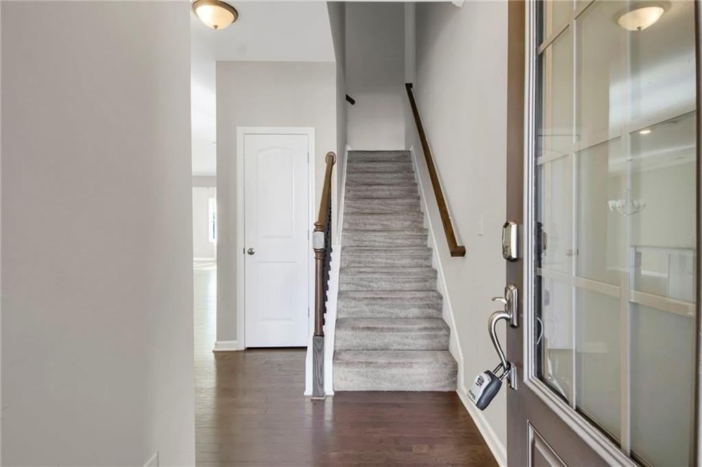 811 Mason Grove Pkwy - Photo 5 of 28