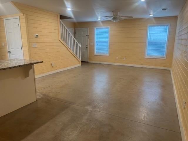 5376 Archer Ave - Photo 3 of 16