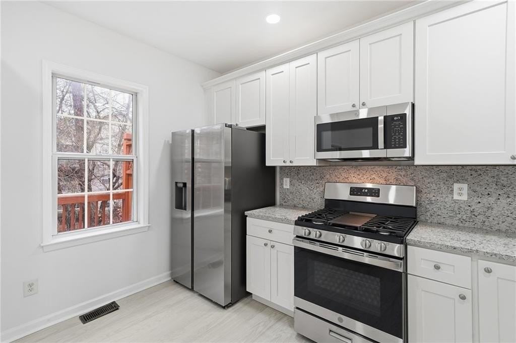 3349 Lathenview Ct - Photo 5 of 48