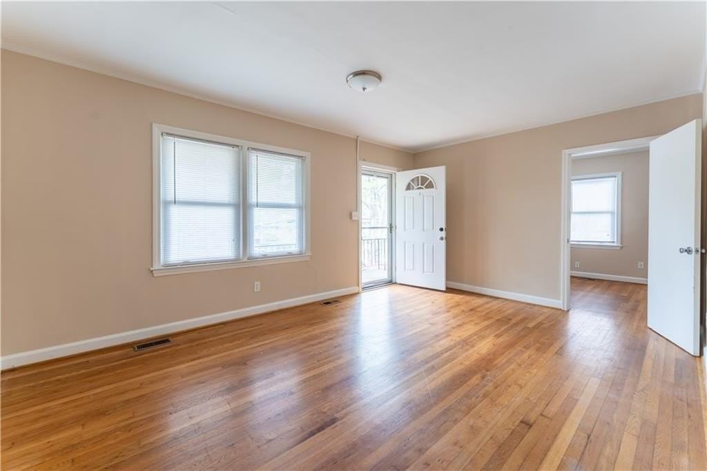 1387 Church St - Photo 7 of 31