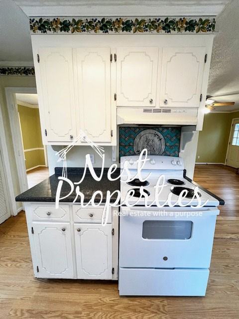 325 Southampton Dr #1 - Photo 2 of 10