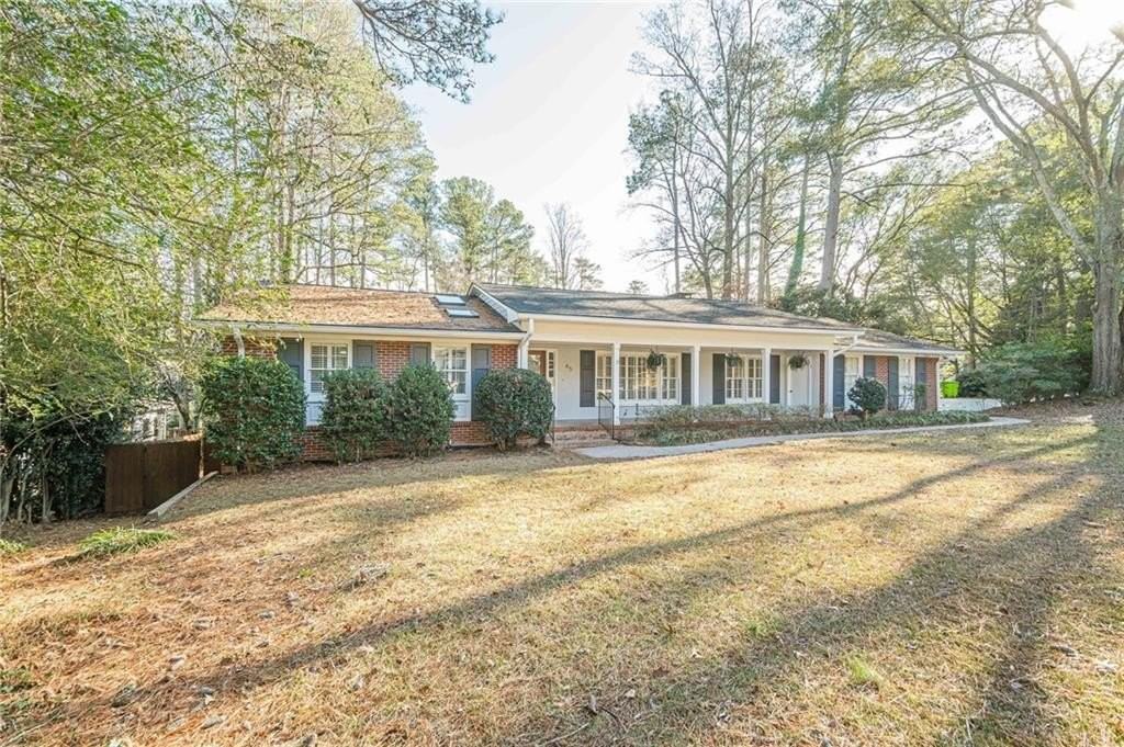 45 Brandon Ridge Dr - Photo 3 of 50