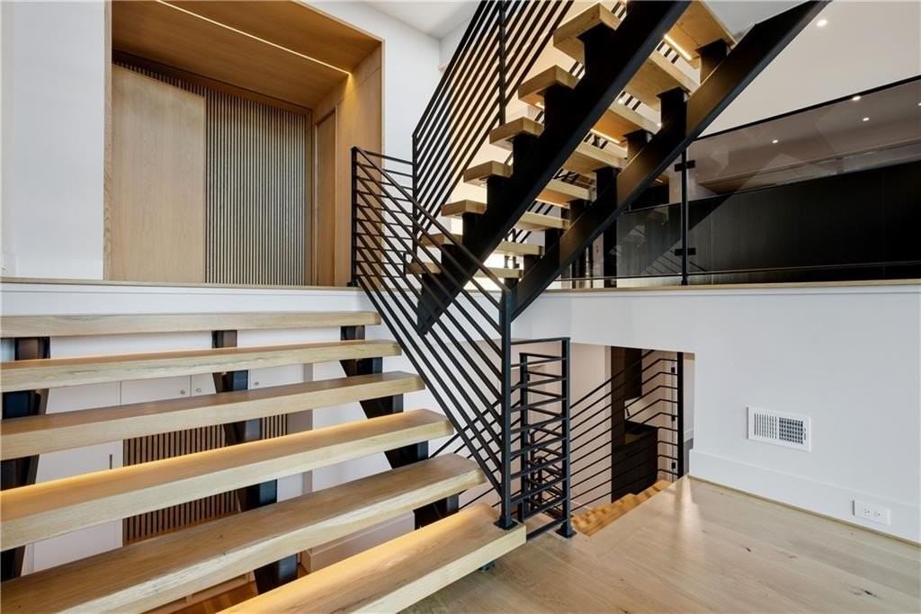 1033 Reeder Cir Ne - Photo 6 of 50