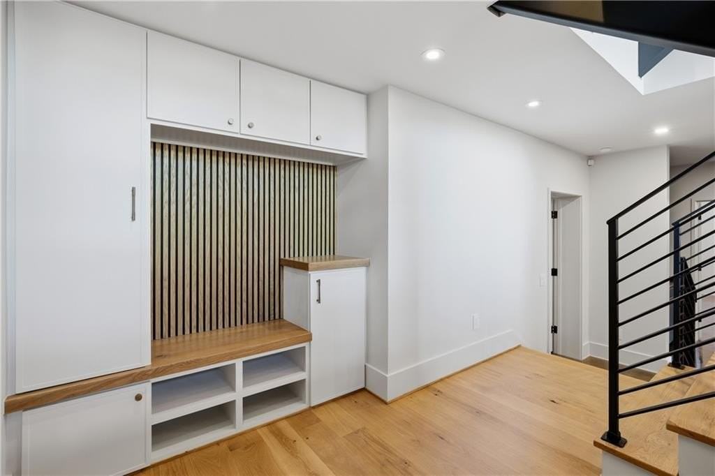 1033 Reeder Cir Ne - Photo 7 of 50