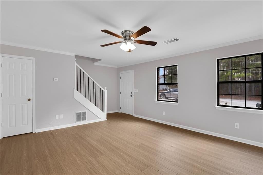 3033 Parkside Ct - Photo 5 of 25