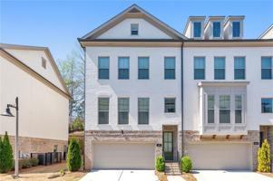 featured image of 413 Bishop Ln