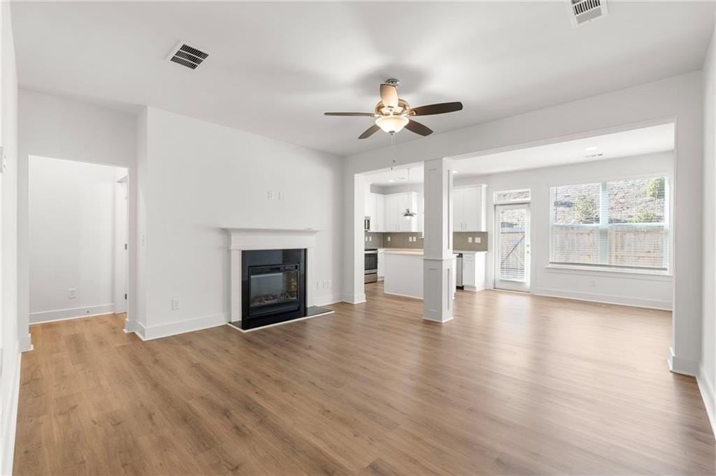 2469 Honey Way - Photo 5 of 36