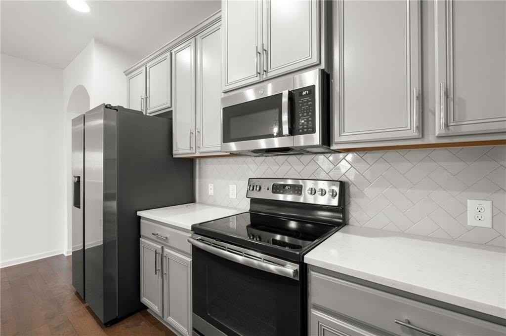 2212 Triple Crown Ln - Photo 6 of 25