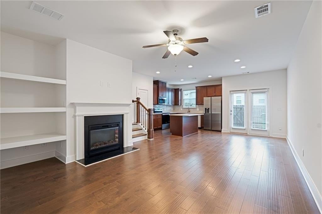 6395 Shalks Crossing Dr - Photo 2 of 24