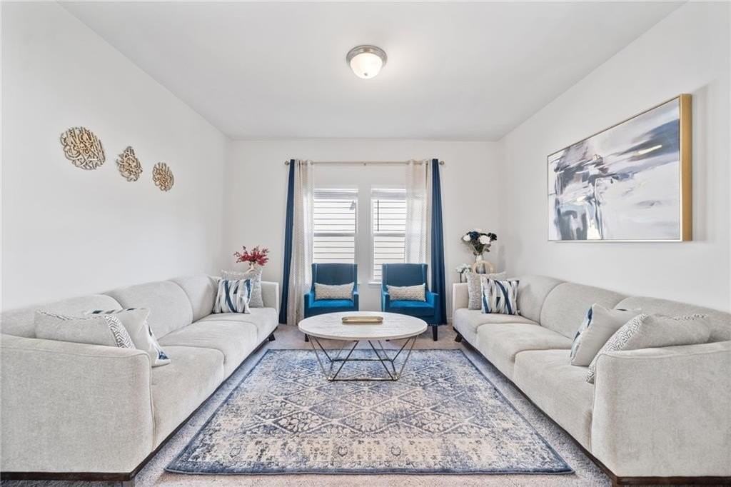 368 Murray Way - Photo 4 of 50