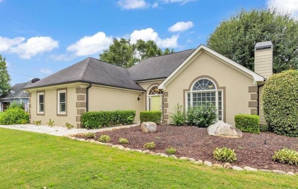 1491 Pinyon Pl - Photo 3 of 38