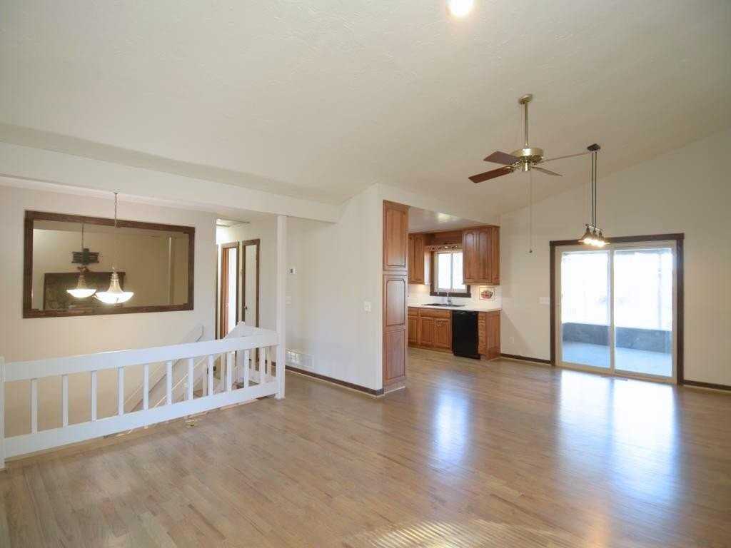 1179 Justice Dr Nw - Photo 7 of 30